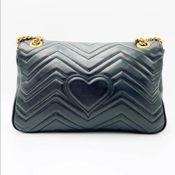Sold on another site Gucci Marmont Matelasse medium black bag/crossbody - Picture 9 of 15